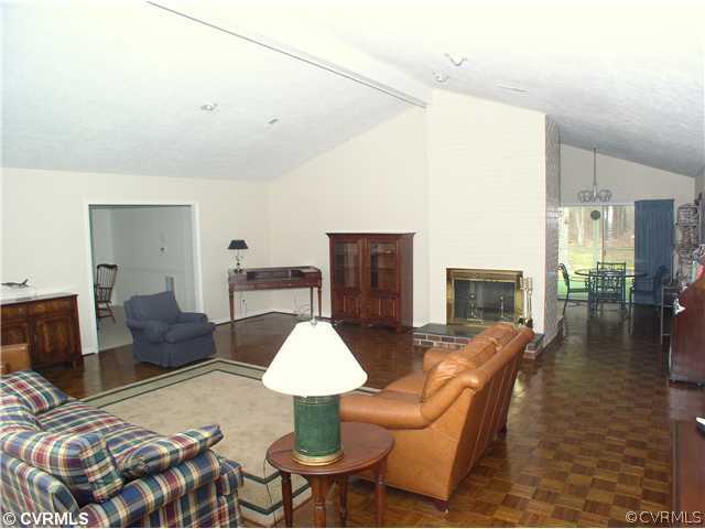 10930 Pegwell Drive Midlothian, VA 23113 - Photo 6 of 12 a view of a dining room with furniture