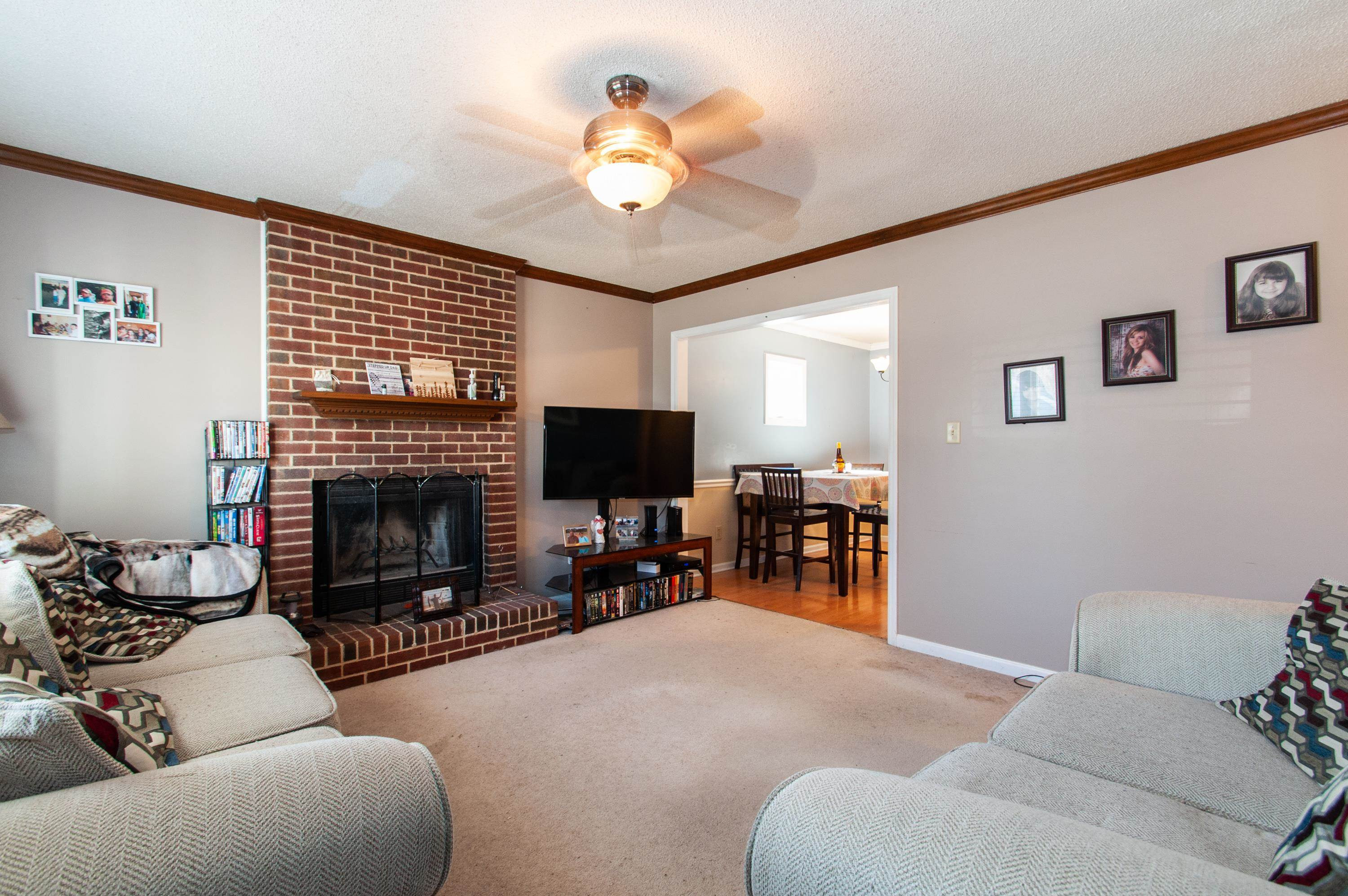3605 Castlegate Drive Raleigh, NC 27616 - Photo 3 of 18 Living Room