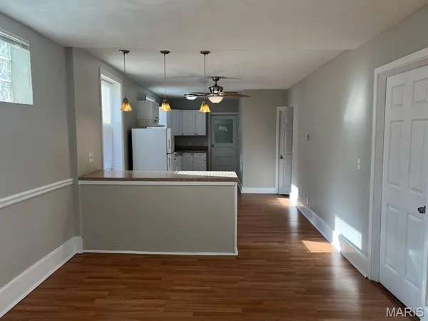 $1,295 | 1149 Watts Street, St. Louis, MO 63130