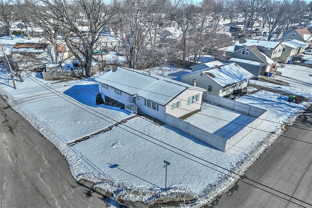 4 Ford Drive Decatur, IL 62521 - Photo 2 of 21