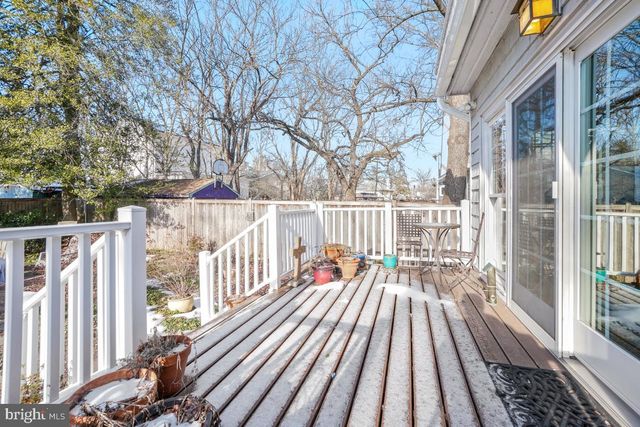 $1,220,000 | 7132 Carroll Avenue, Takoma Park, MD 20912