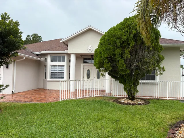 $3,400 | 2066 Southwest Savage Boulevard, Port St. Lucie, FL 34953