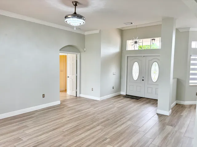 $3,400 | 2066 Southwest Savage Boulevard, Port St. Lucie, FL 34953