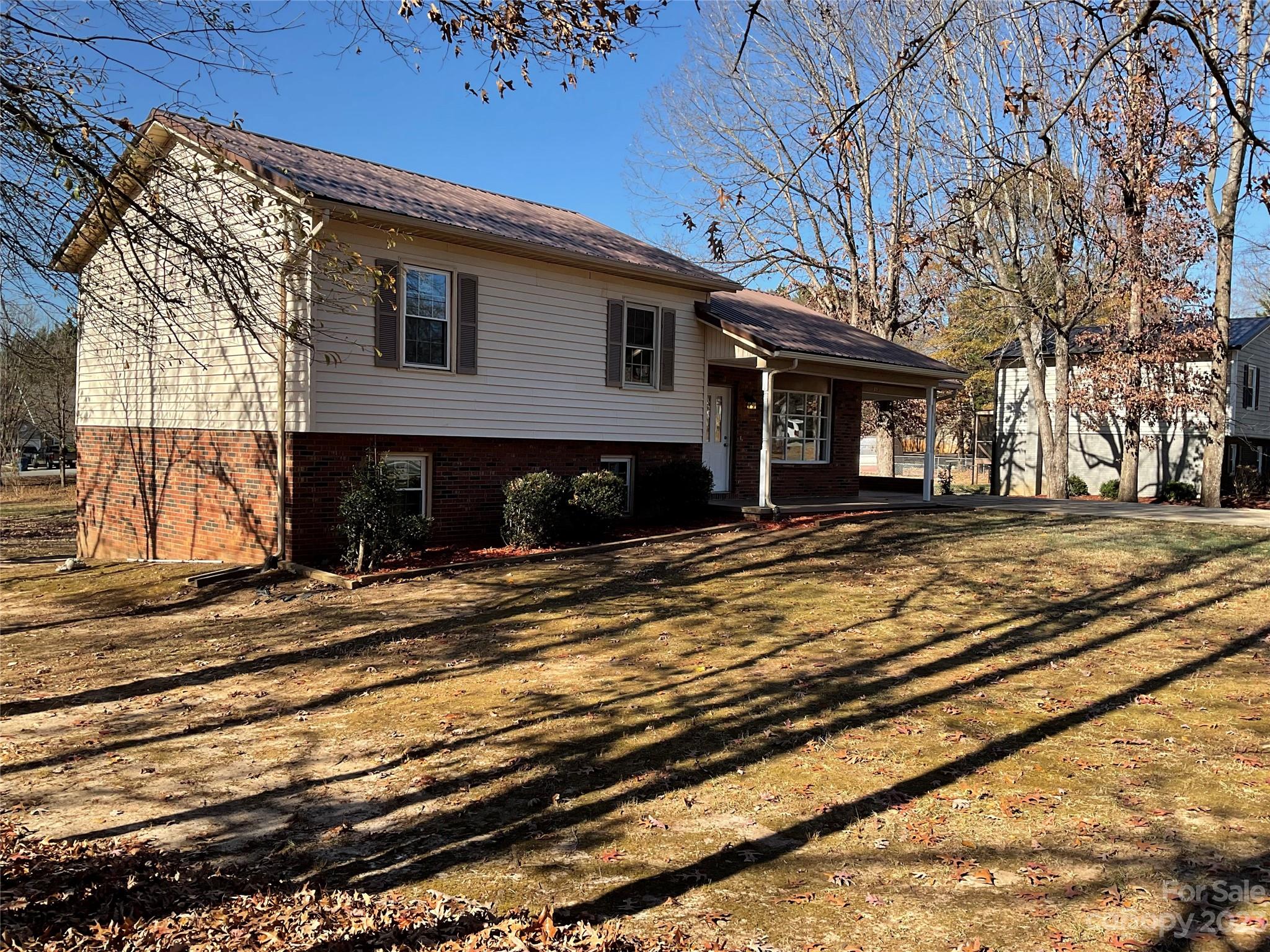 5005 Turner Road Granite Falls, NC 28630 - Photo 3 of 24 Gallery Image 3