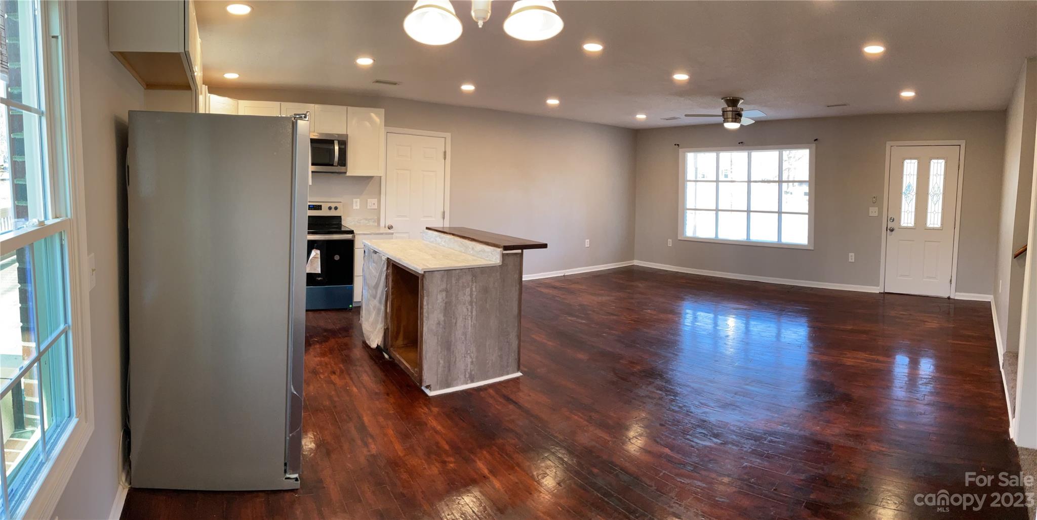 5005 Turner Road Granite Falls, NC 28630 - Photo 6 of 24 Gallery Image 6
