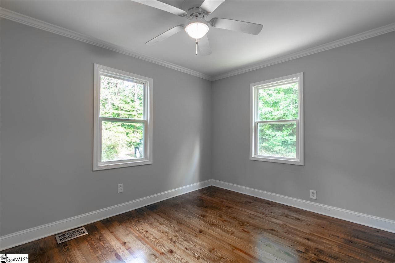 1535 Hunts Bridge Road Easley, SC 29640 - Photo 14 of 36
