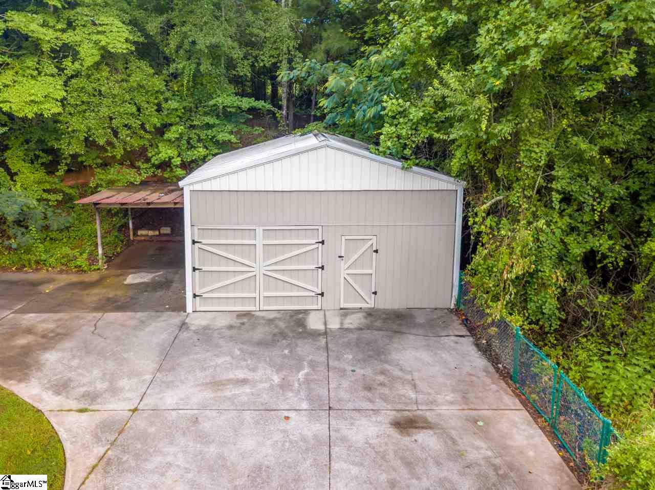 1535 Hunts Bridge Road Easley, SC 29640 - Photo 34 of 36