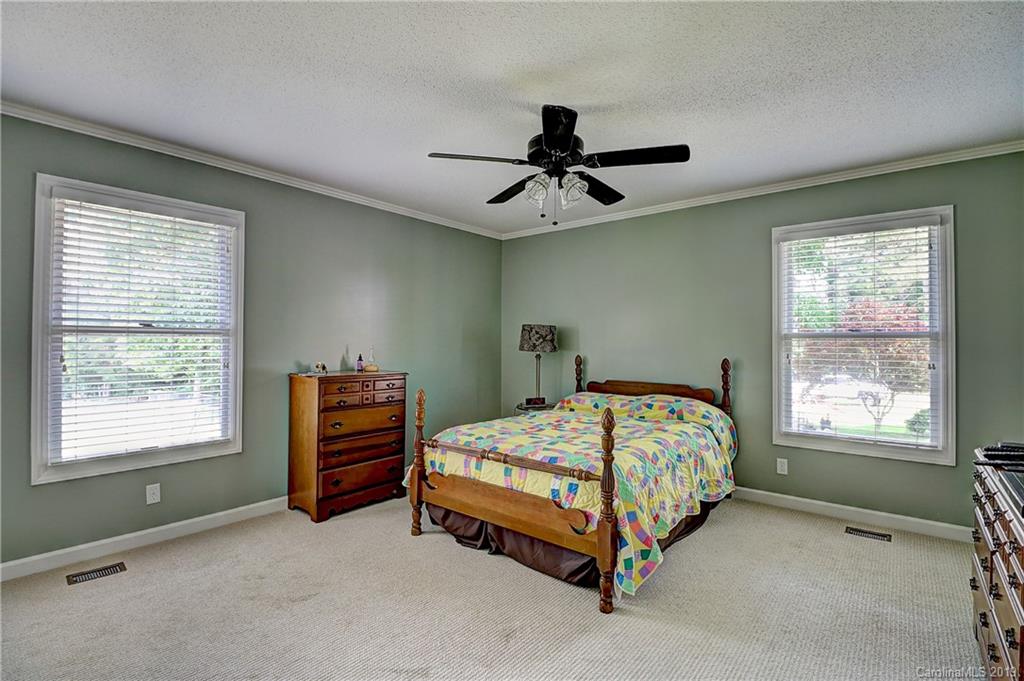 301 Roy Eaker Road Cherryville, NC 28021 - Photo 20 of 29