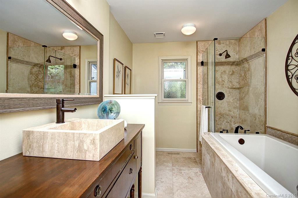 4018 Windward Drive Tega Cay, SC 29708 - Photo 12 of 24 Gallery Image 12