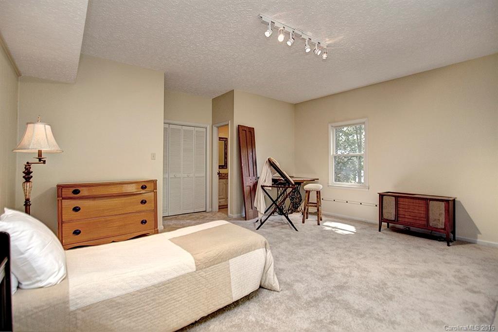 4018 Windward Drive Tega Cay, SC 29708 - Photo 14 of 24 Gallery Image 14