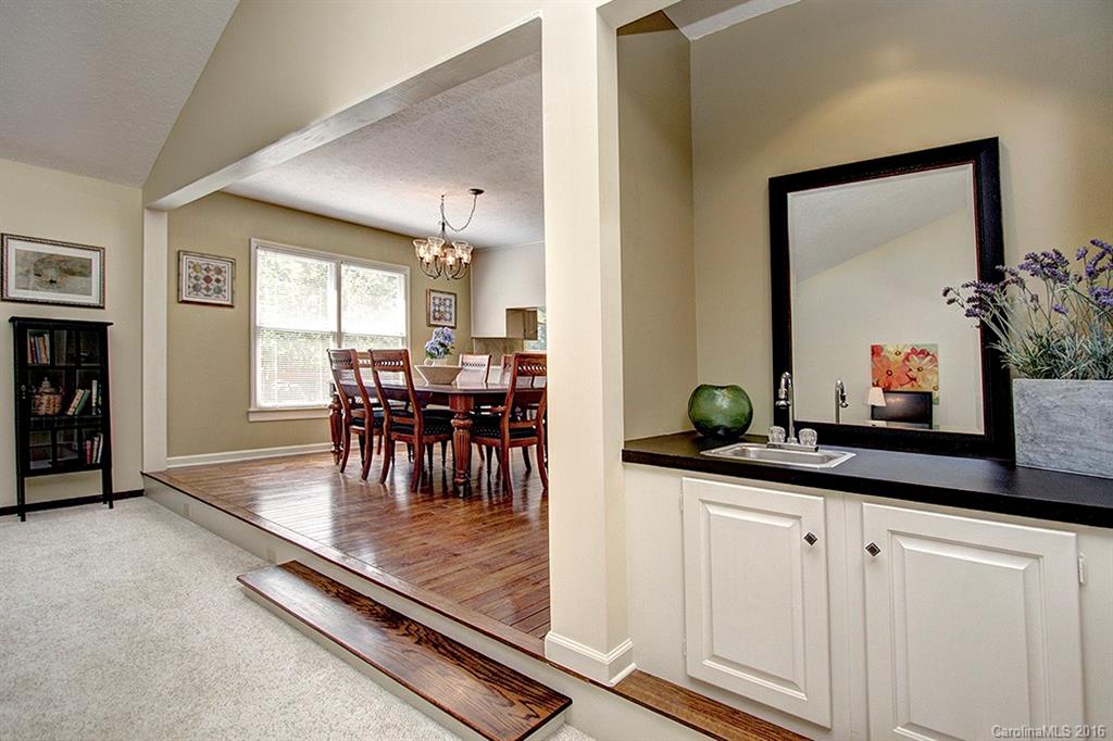 4018 Windward Drive Tega Cay, SC 29708 - Photo 3 of 24 Gallery Image 3