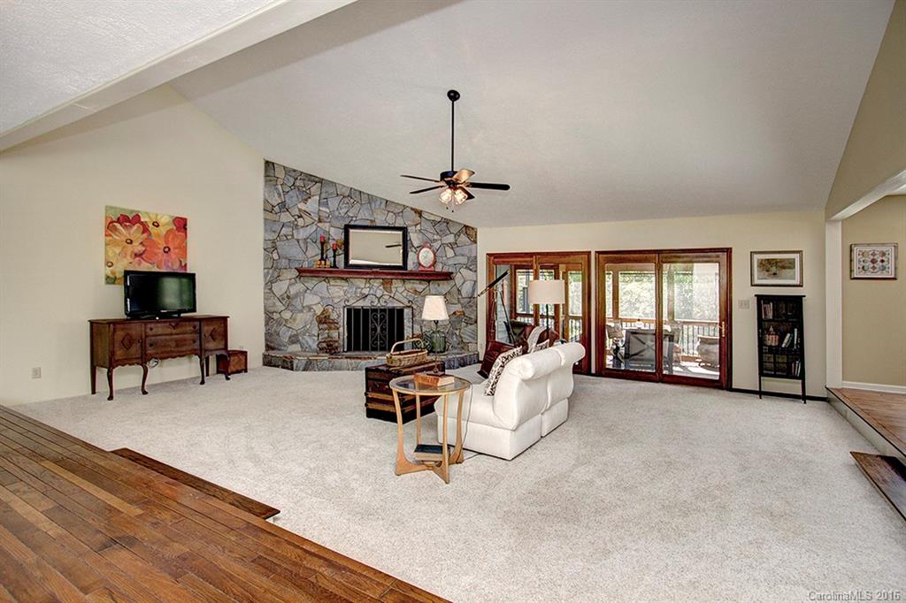 4018 Windward Drive Tega Cay, SC 29708 - Photo 4 of 24 Gallery Image 4