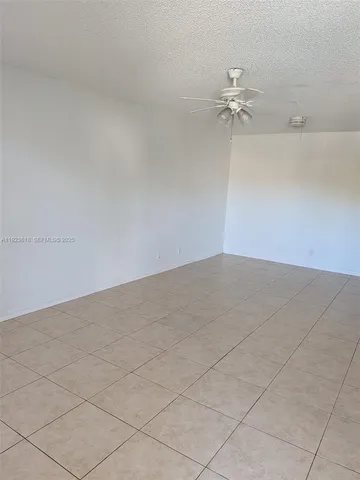 $1,875 | 5494 Courtyard Drive, Unit 5494, Margate, FL 33063