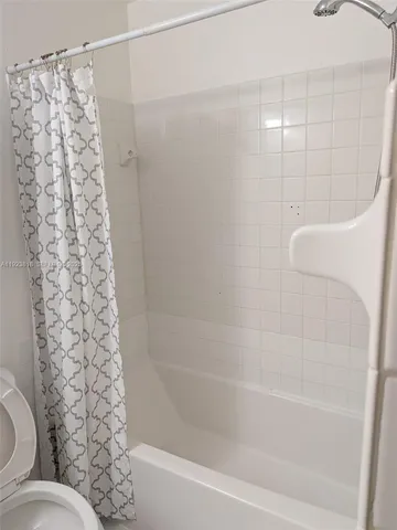 $1,875 | 5494 Courtyard Drive, Unit 5494, Margate, FL 33063