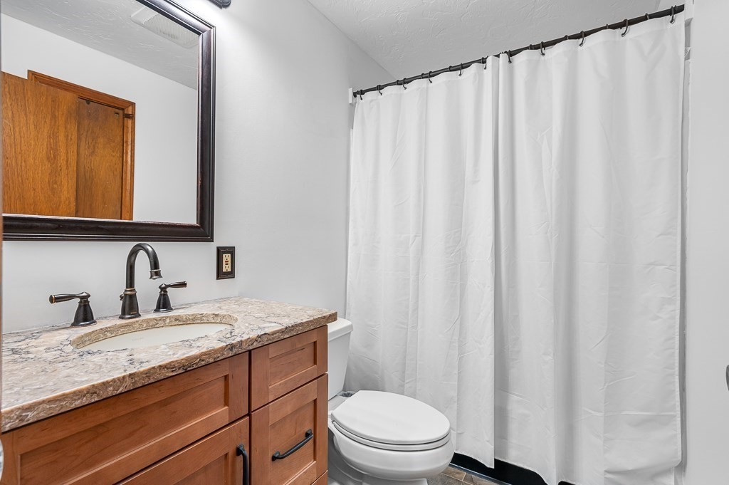 54 Number 10 Schoolhouse Road Charlton, MA 01507 - Photo 9 of 15 Gallery Image 9
