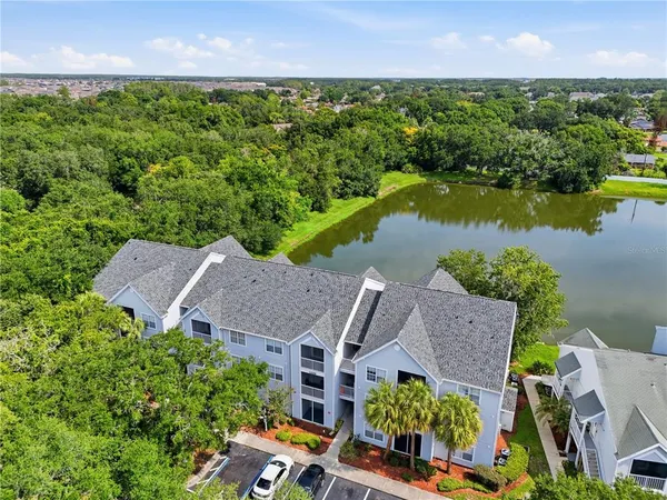 $195,000 | 1229 Bermuda Lakes Lane, Unit 208, Kissimmee, FL 34741
