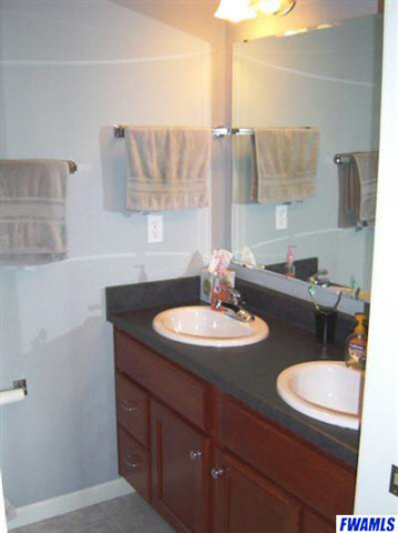 2912 Rivulet Run Fort Wayne, IN 46818 - Photo 8 of 20