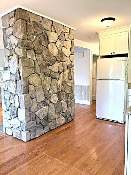 555 Townhouse Road Waterboro, ME 04030 - Photo 22 of 52 Kitchen 3