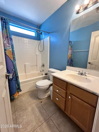 $425,000 | 2674 South Seton Avenue, Gilbert, AZ 85295