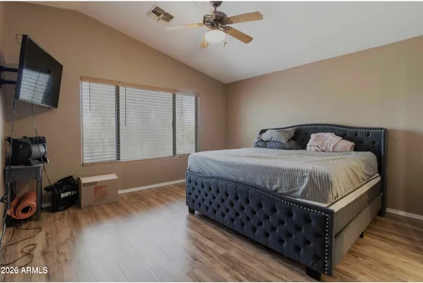 $425,000 | 2674 South Seton Avenue, Gilbert, AZ 85295