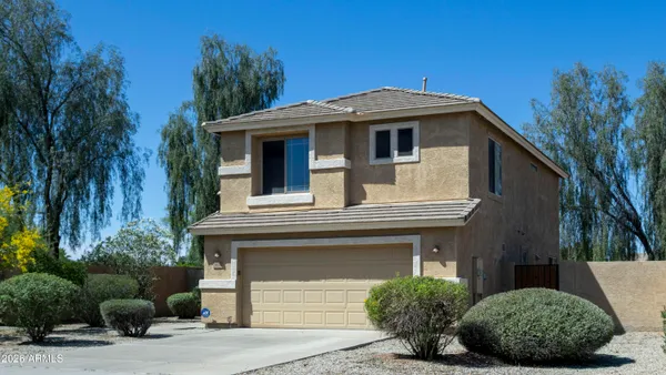 $425,000 | 2674 South Seton Avenue, Gilbert, AZ 85295