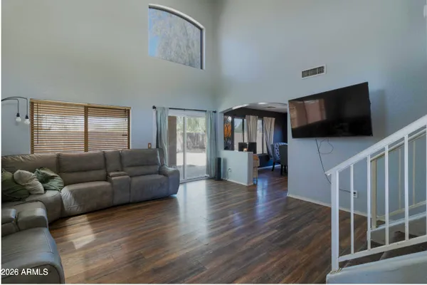 $425,000 | 2674 South Seton Avenue, Gilbert, AZ 85295