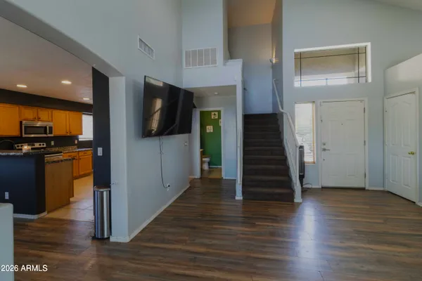 $425,000 | 2674 South Seton Avenue, Gilbert, AZ 85295