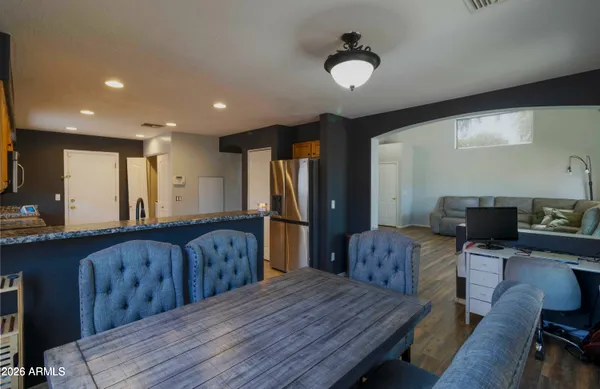 $425,000 | 2674 South Seton Avenue, Gilbert, AZ 85295