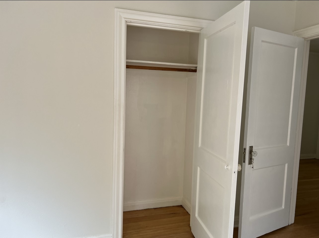 1853 West Main Street, Unit 2 Houston, TX 77098 - Photo 13 of 16 a view of closet