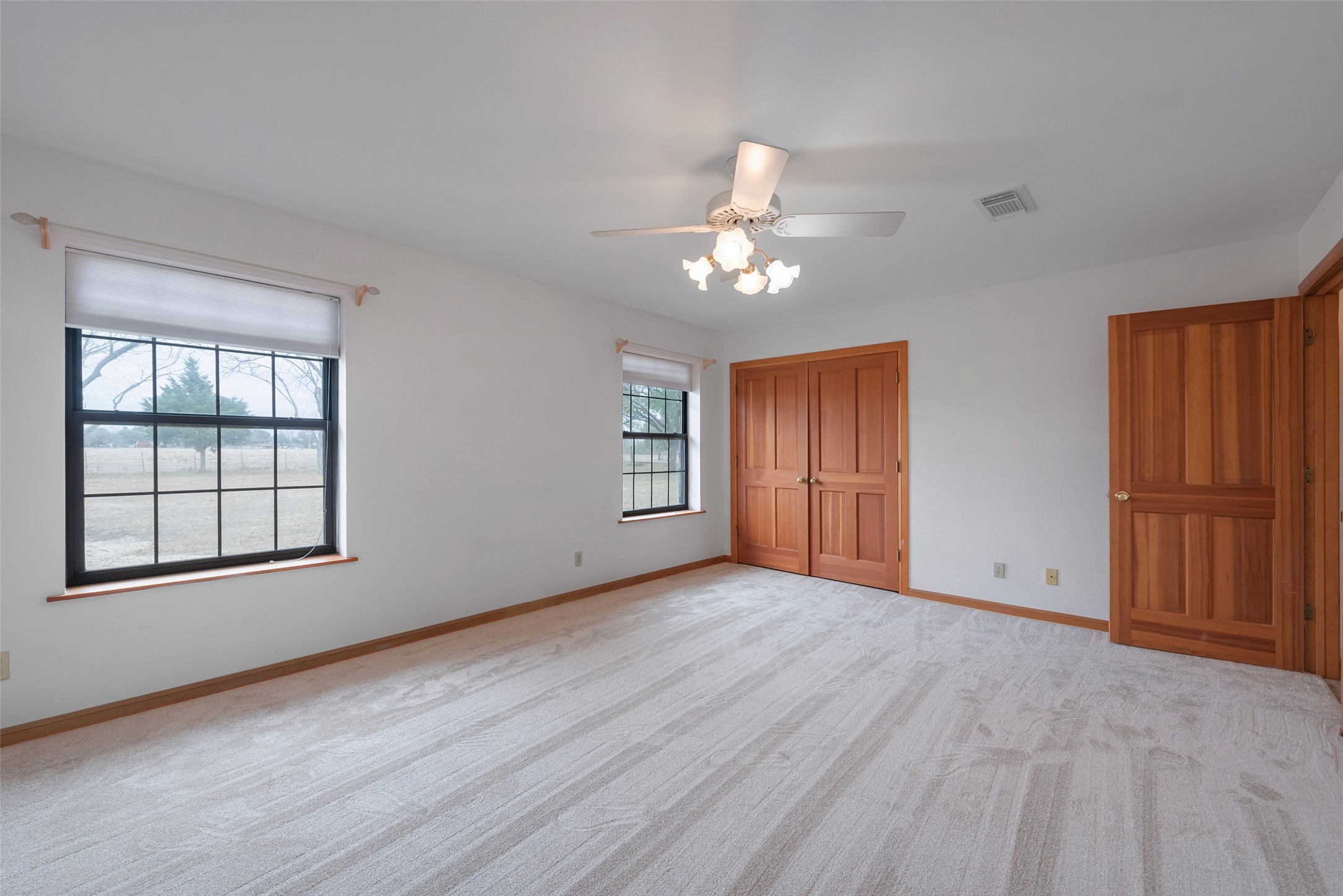 9811 Miner Road Highlands, TX 77562 - Photo 24 of 50 2nd Bedroom