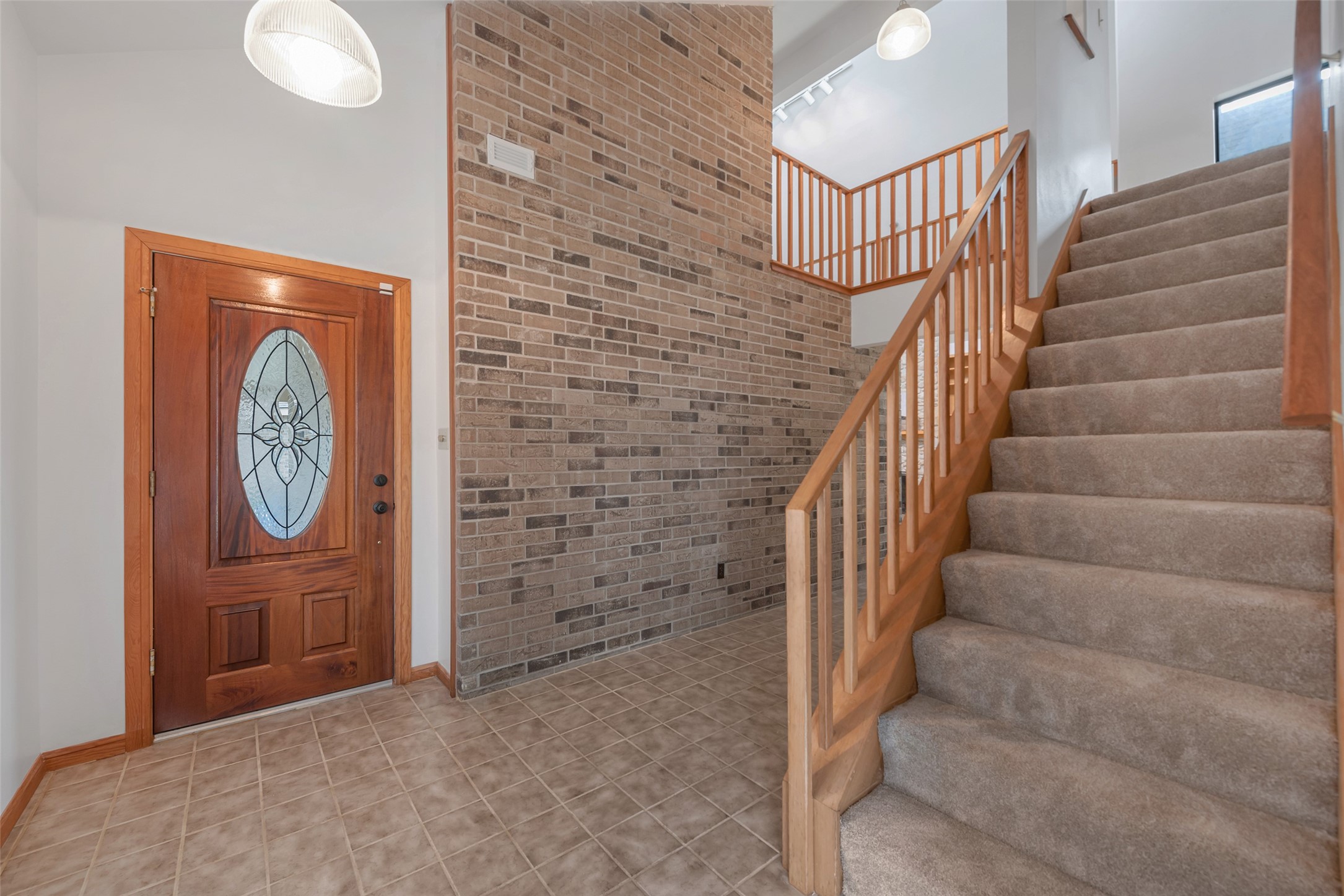 9811 Miner Road Highlands, TX 77562 - Photo 7 of 50 Entryway