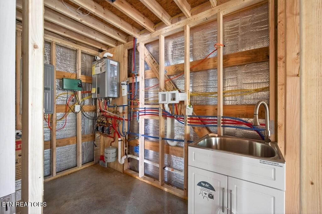 751 West Bluff Road Pikeville, TN 37367 - Photo 8 of 19 243828_13