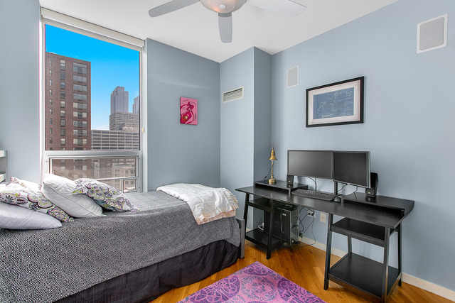 330 West Grand Avenue, Unit 1302 Chicago, IL 60654 - Photo 13 of 23