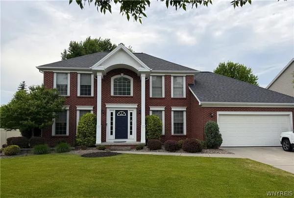 $680,000 | 226 San Fernando Lane, Amherst, NY 14051