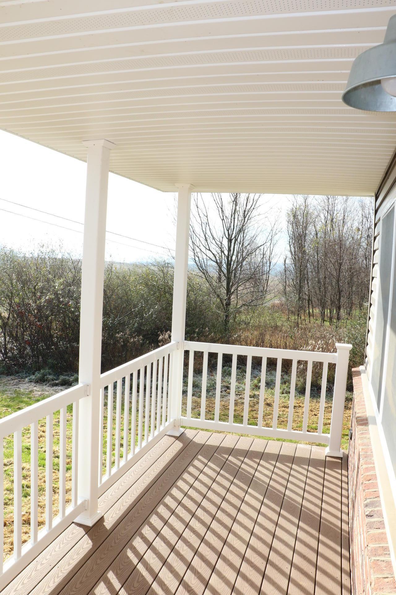 13775 Magers Road Howard, OH 43028 - Photo 3 of 18 Gallery Image 3