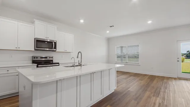 $494,900 | 353 Holley Grv Lane, Santa Rosa Beach, FL 32459