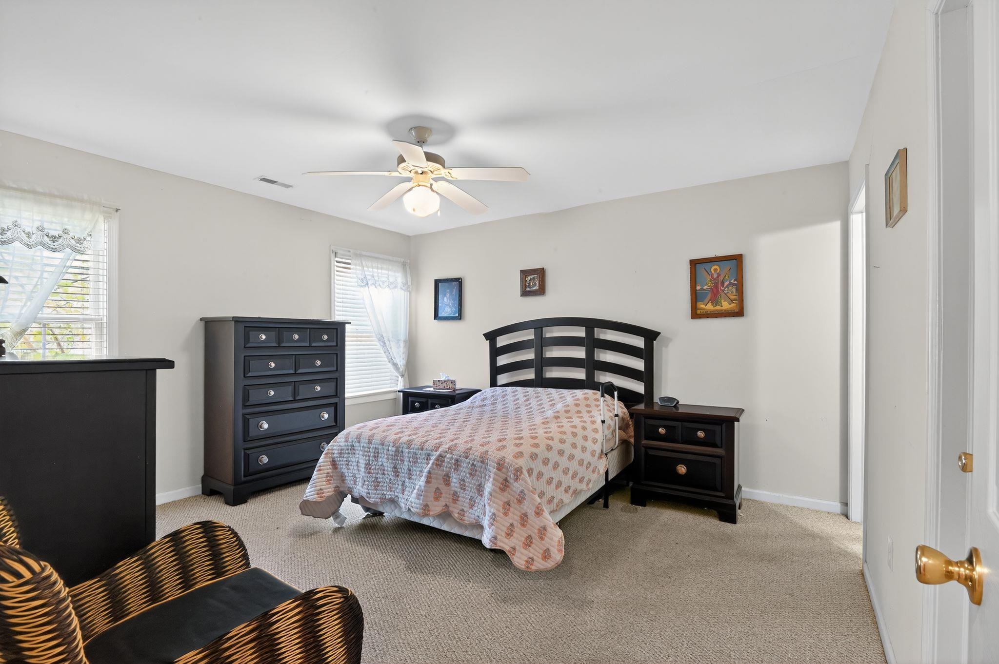 10 4th Cape May Court House, NJ 08210 - Photo 11 of 35