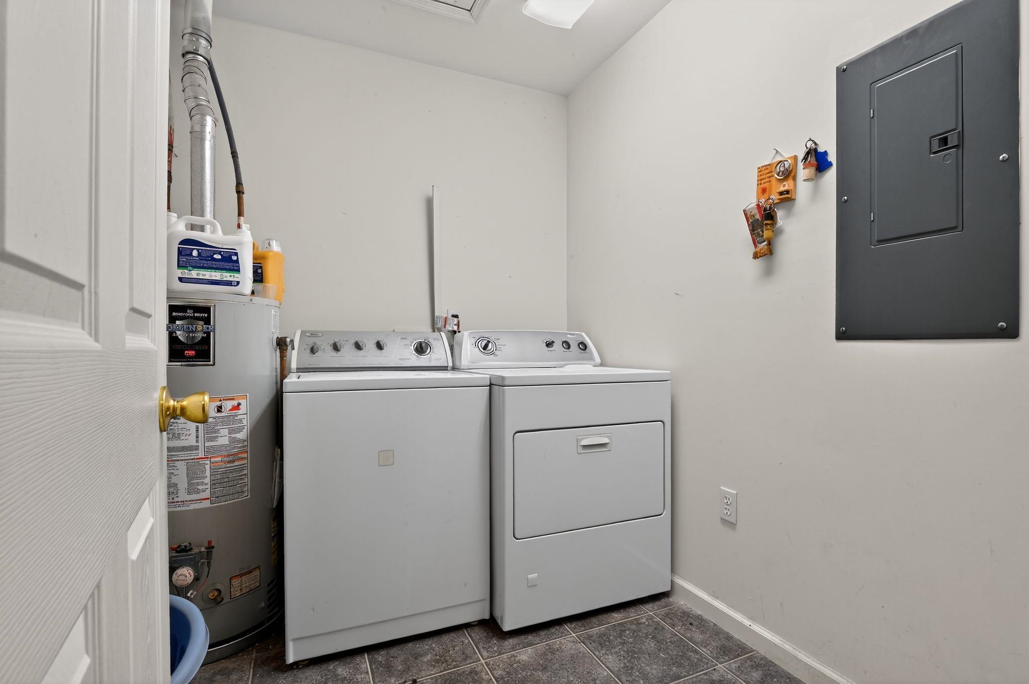 10 4th Cape May Court House, NJ 08210 - Photo 16 of 35