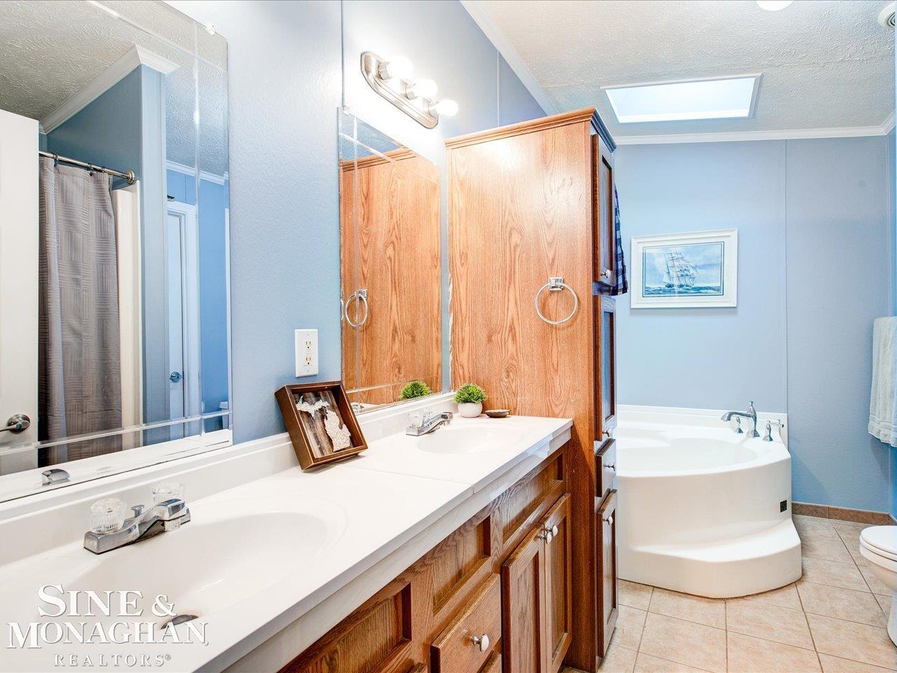 7379 Babcock Road Lexington, MI 48450 - Photo 16 of 31 Gallery Image 16