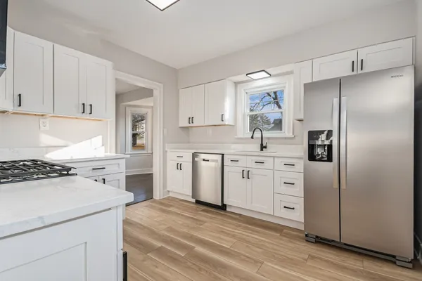 $260,000 | 618 South Bill Street, Plano, IL 60545