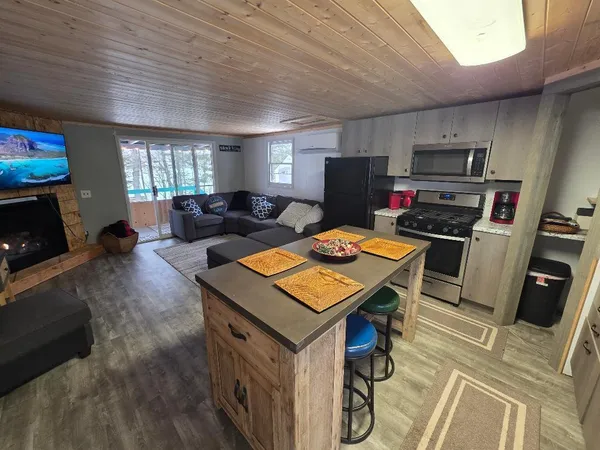 $479,900 | 29894 Laplant Road, Grand Rapids, MN 55744