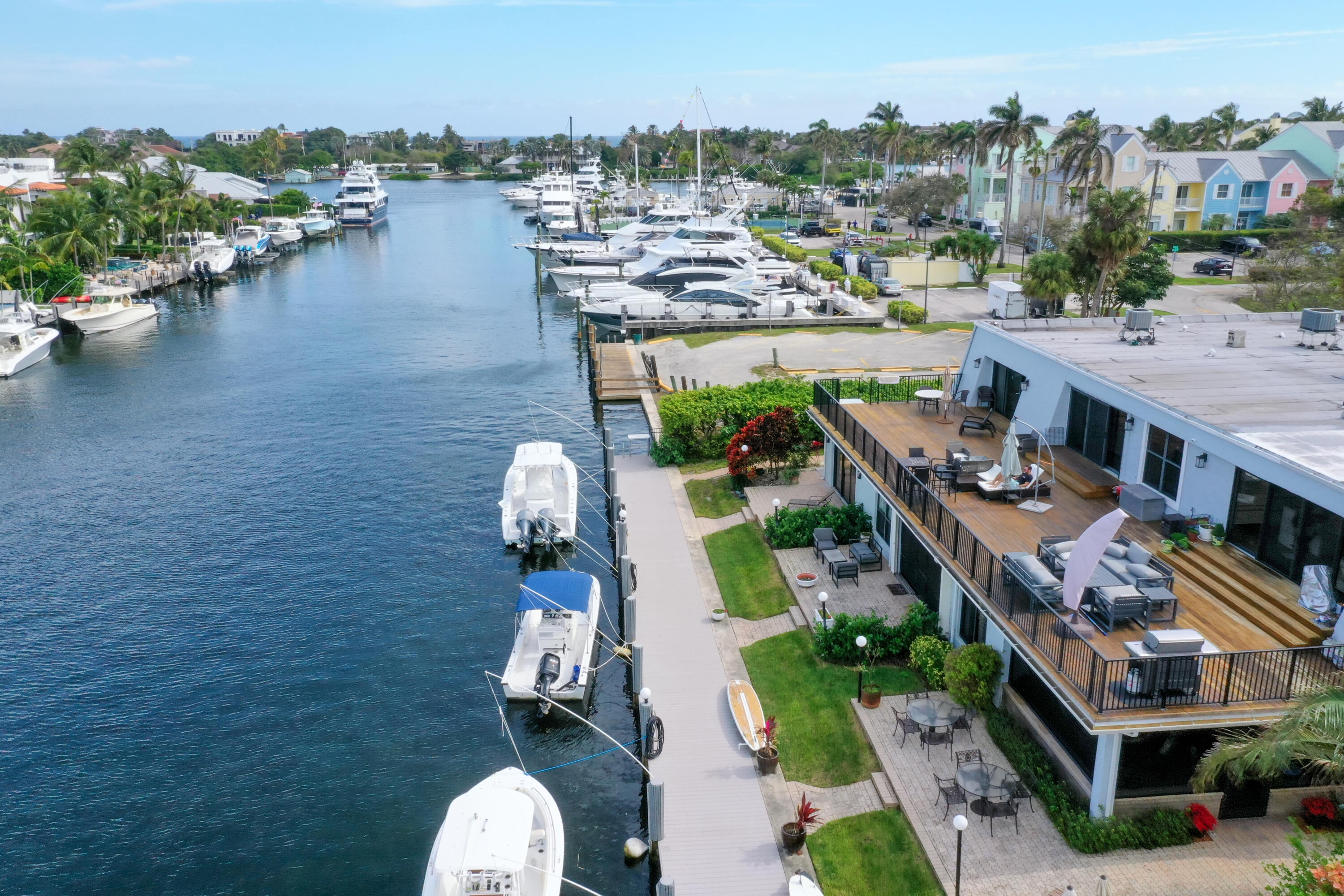 2743 Northeast 28th Ct Unit 1