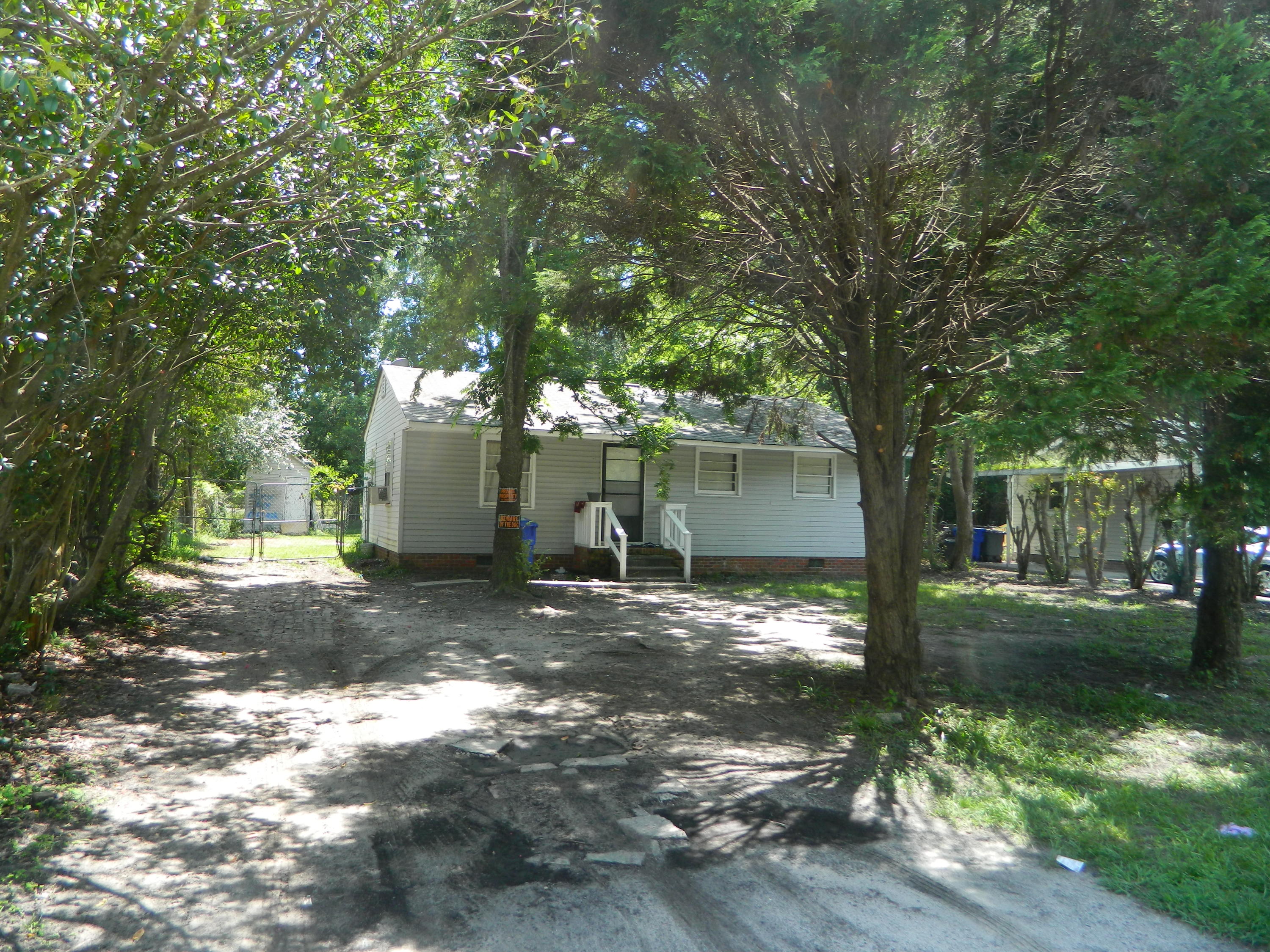2434 Falcon Road North Charleston, SC 29406 - Photo 1 of 1 DSCN5181