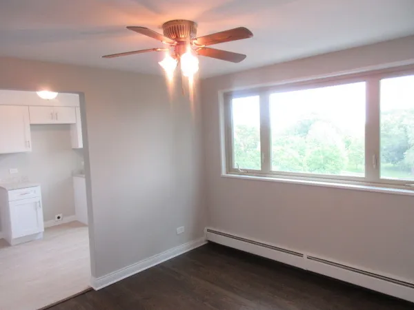 $25,000 | 2012 West 111th Street, Unit 3S, Chicago, IL 60643