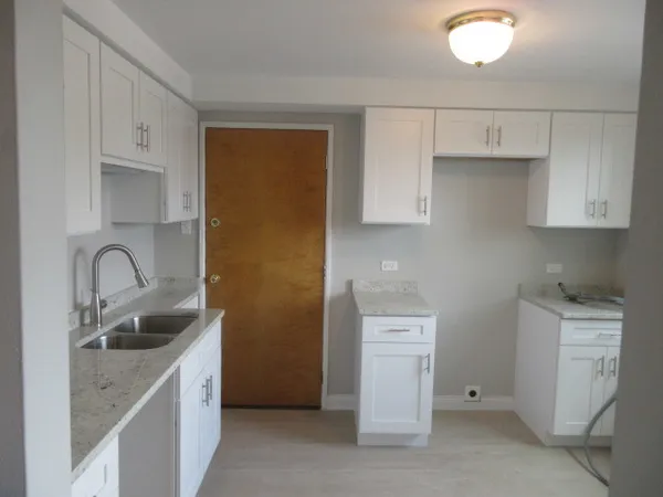 $25,000 | 2012 West 111th Street, Unit 3S, Chicago, IL 60643