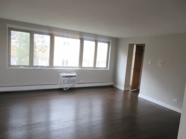$25,000 | 2012 West 111th Street, Unit 3S, Chicago, IL 60643