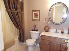 585 Gray Road Greeneville, TN 37743 - Photo 10 of 24 Full Bath in Hall
