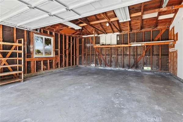 $549,000 | 1205 East Oak Avenue, Lompoc, CA 93436