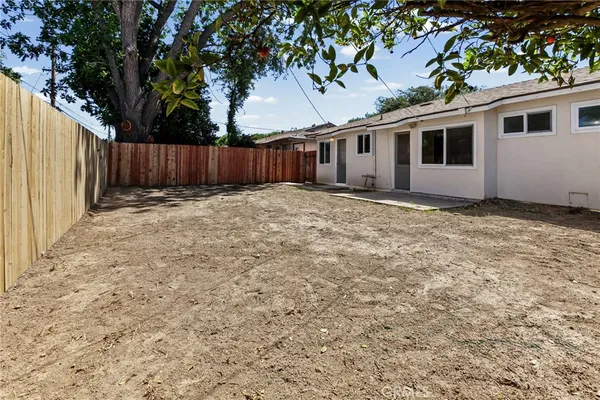 $549,000 | 1205 East Oak Avenue, Lompoc, CA 93436