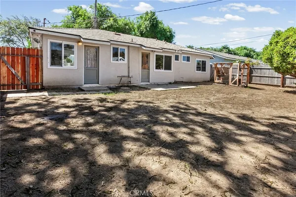$549,000 | 1205 East Oak Avenue, Lompoc, CA 93436